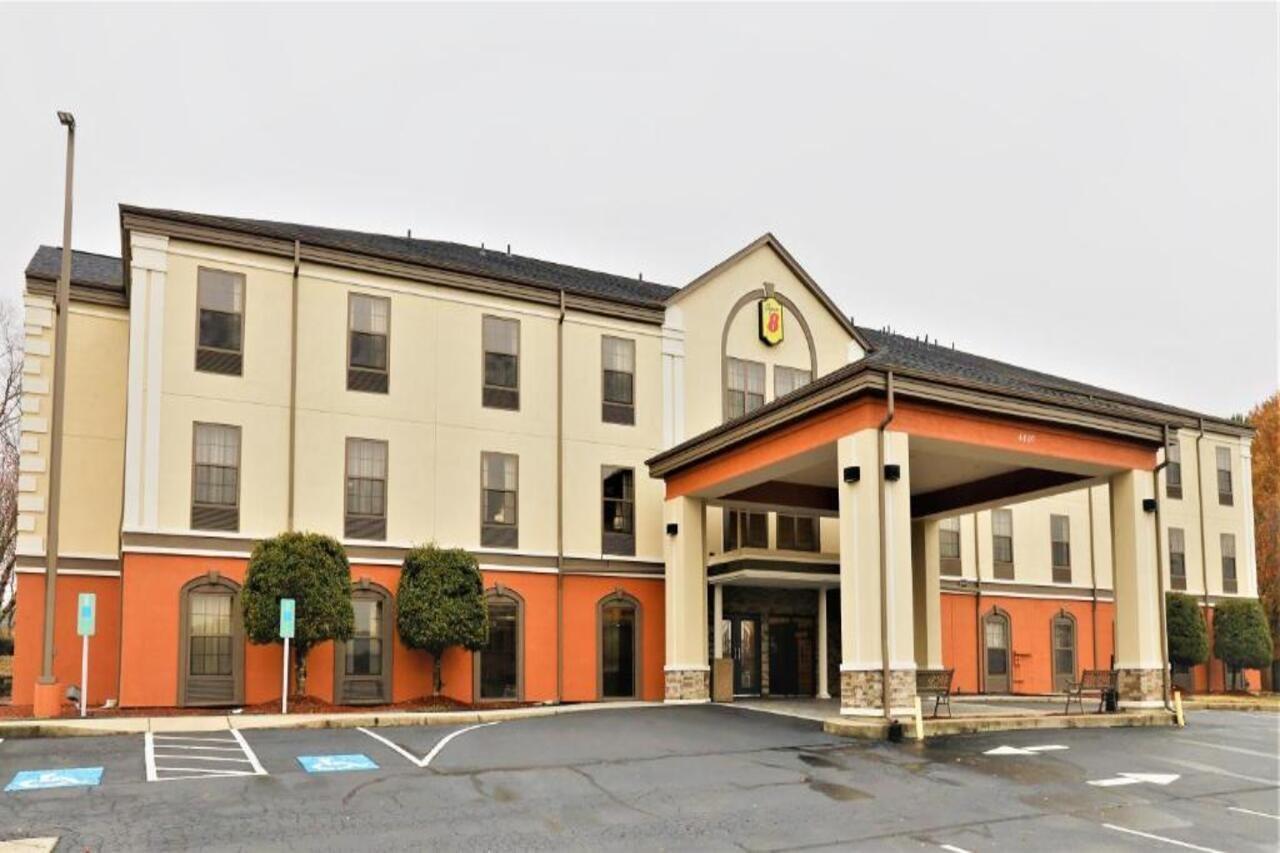 Super 8 By Wyndham High Point/Greensboro Extérieur photo