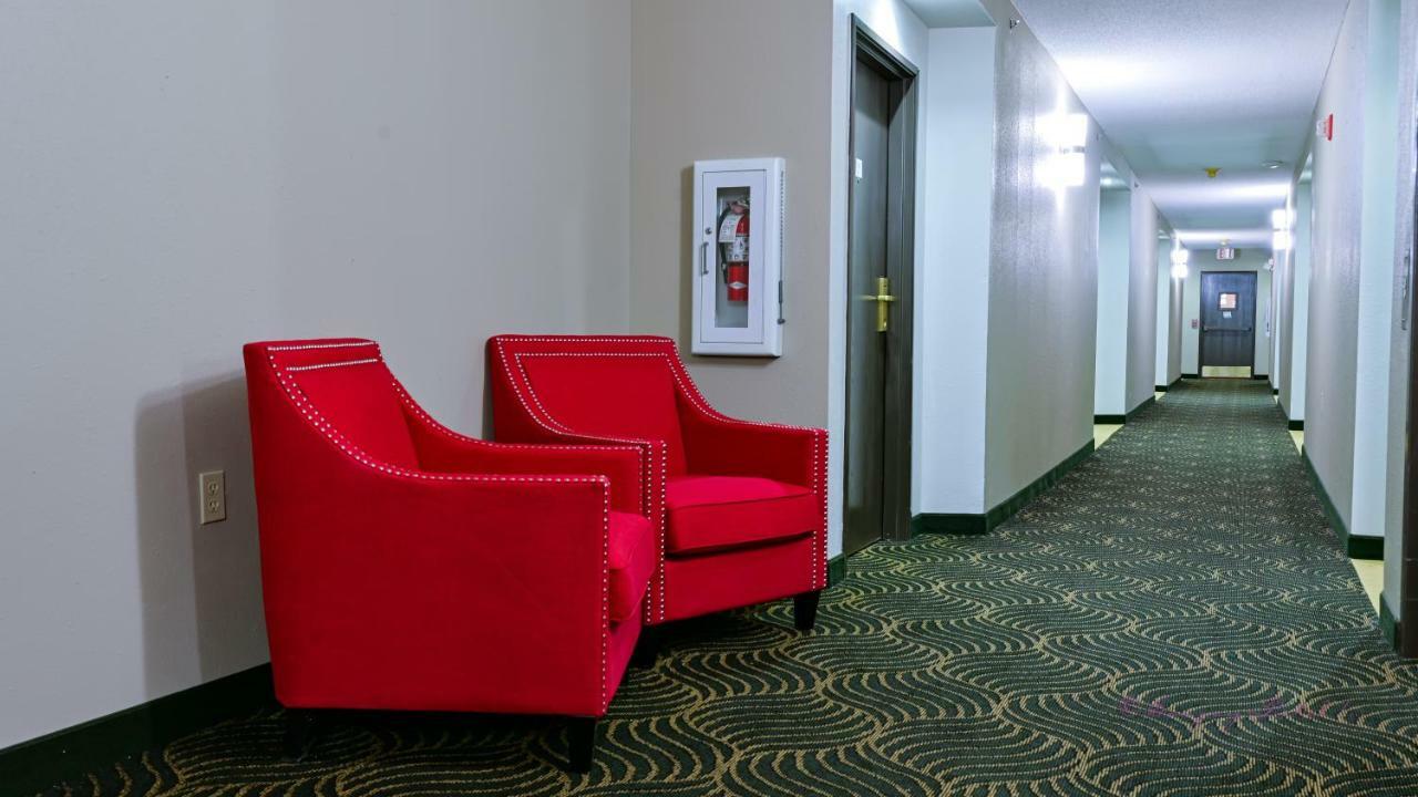 Super 8 By Wyndham High Point/Greensboro Extérieur photo